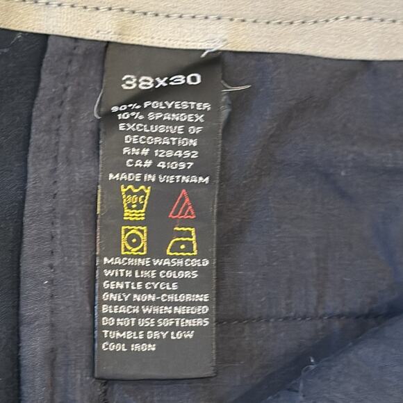 Greg Norman Men's Ultimate 5 Pocket Pant Navy Size 38x30 - Picture 8 of 9